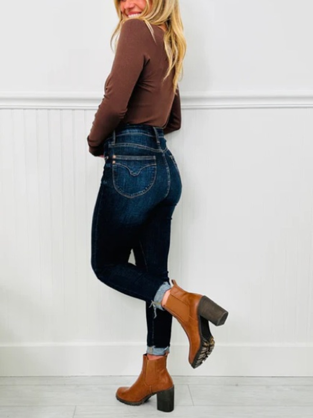Michael KORS Izzy Skinny Dark Blue Wash Slim Ankle Denim Western Everyday Pants